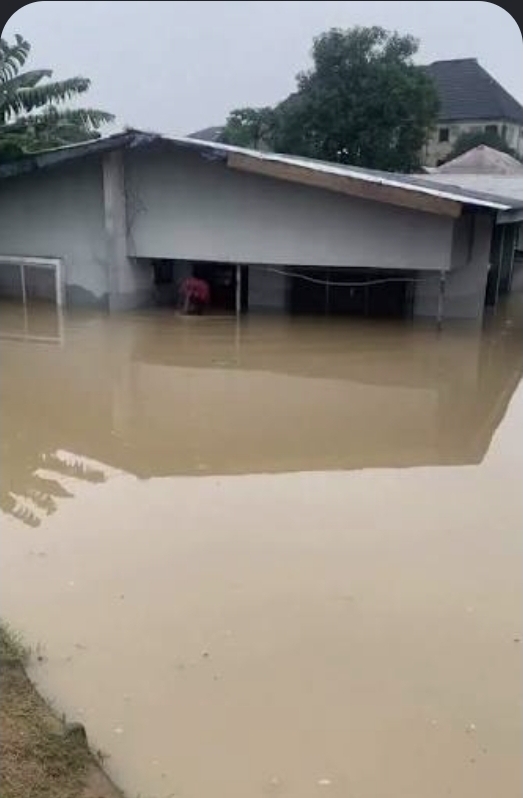 Akwa Ibom Floods: Governor Eno Urges Collective Action, Sympathises With Victims